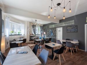 Pronájem restaurace, Praha - Holešovice, U studánky, 53 m2