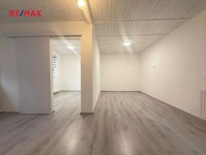 Pronájem bytu 3+1, Plzeň, K Hrádku, 80 m2