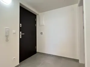 Pronájem bytu 1+kk, Praha - Smíchov, Holečkova, 8 m2