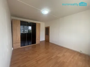 Prodej bytu 2+1, Mariánské Lázně, Podhorská, 68 m2