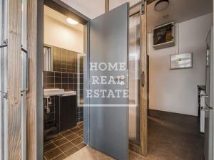 Prodej komerční nemovitosti, Praha - Smíchov, Pod Barvířkou, 73 m2