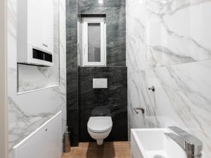 Pronájem bytu 3+1, Praha - Vinohrady, Vinohradská, 103 m2