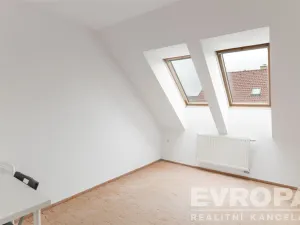 Prodej rodinného domu, Solnice, Nad Farou, 303 m2