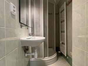 Pronájem bytu 2+kk, Olomouc, Šemberova, 54 m2