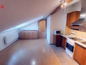 Pronájem bytu 2+kk, Olomouc, Šemberova, 54 m2