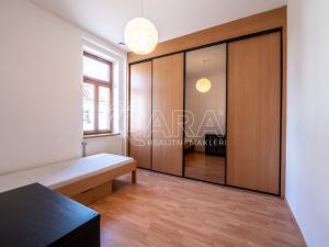 Prodej bytu 4+1, Plzeň - Severní Předměstí, Křížkova, 100 m2