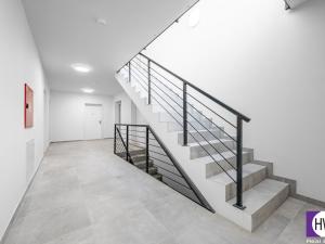 Prodej bytu 3+kk, Praha, Střížkovská, 107 m2