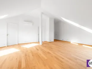 Prodej bytu 2+kk, Praha, Střížkovská, 66 m2