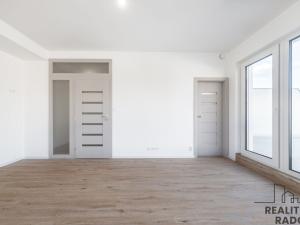 Prodej bytu 4+kk, Ostopovice, B. Němcové, 170 m2