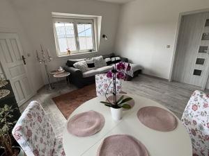 Prodej bytu 4+1, Karlovy Vary - Stará Role, Rybářská, 111 m2
