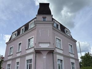 Prodej bytu 4+1, Karlovy Vary - Stará Role, Rybářská, 111 m2