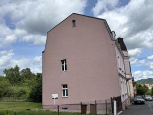 Prodej bytu 4+1, Karlovy Vary - Stará Role, Rybářská, 111 m2