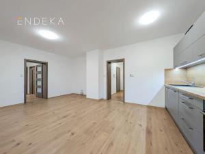 Pronájem bytu 3+kk, Dolní Kounice, Masarykovo náměstí, 61 m2