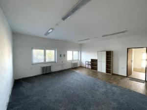 Pronájem skladu, Tábor, Chýnovská, 239 m2
