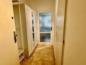 Pronájem bytu 1+kk, Praha - Záběhlice, Hvozdíková, 24 m2