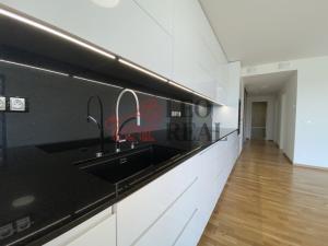 Pronájem bytu 3+kk, Praha - Modřany, 80 m2