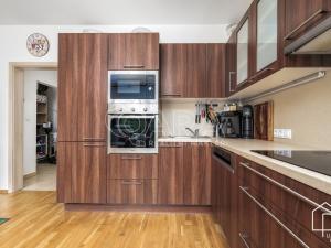 Pronájem bytu 2+kk, Praha - Letňany, Nepomuckých, 52 m2