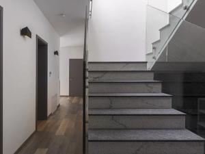 Prodej rodinného domu, Praha - Dolní Měcholupy, Na návsi, 392 m2