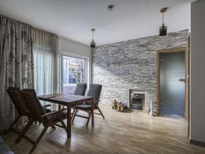 Prodej rodinného domu, Praha - Dolní Měcholupy, Na návsi, 392 m2
