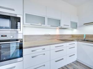 Pronájem bytu 2+1, Olomouc, gen. Píky, 62 m2