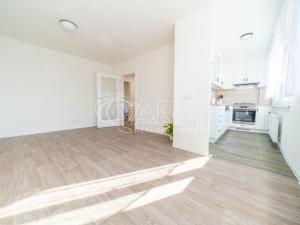 Pronájem bytu 3+kk, Chrudim, U Stadionu, 55 m2