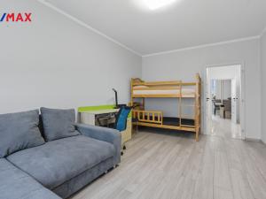 Prodej bytu 2+1, Karlovy Vary, K. Čapka, 57 m2