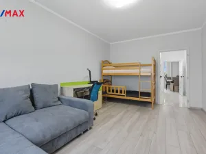 Prodej bytu 2+1, Karlovy Vary, K. Čapka, 57 m2