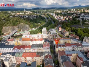 Prodej bytu 2+1, Karlovy Vary, K. Čapka, 57 m2