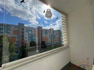 Pronájem bytu 2+1, Praha - Malešice, Bydžovského, 57 m2