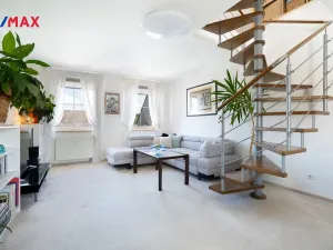 Prodej bytu 4+kk, Nový Vestec, Hlavní, 110 m2