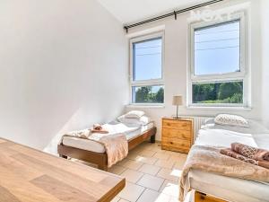 Pronájem bytu 1+kk, Orlová, Těšínská, 13 m2