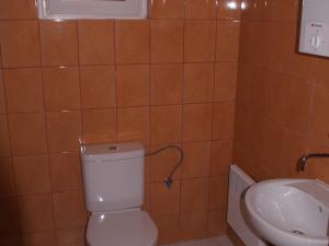 Pronájem obchodního prostoru, Sokolov, Křížová, 38 m2