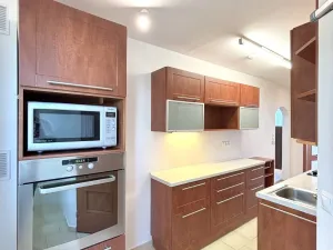 Pronájem bytu 3+1, Liberec - Liberec XIV-Ruprechtice, Třešňová, 67 m2