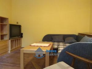 Pronájem bytu 1+1, Chrudim - Chrudim IV, Akátová, 31 m2