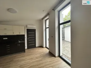 Prodej bytu 1+kk, Praha - Michle, Michelská, 34 m2