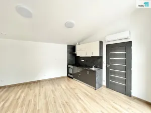 Prodej bytu 1+kk, Praha - Michle, Michelská, 34 m2