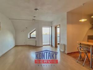 Pronájem bytu 2+kk, České Budějovice, U Trojice, 64 m2