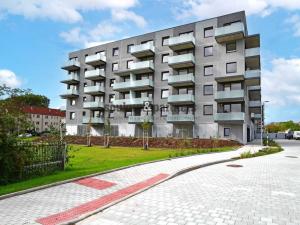 Pronájem garážového stání, Praha, Čakovická, 12 m2