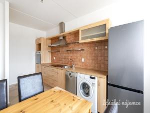 Pronájem bytu 3+1, Praha - Hloubětín, Kardašovská, 76 m2