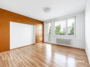 Pronájem bytu 3+1, Praha - Hloubětín, Kardašovská, 76 m2