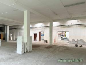 Pronájem skladu, Praha - Vysočany, Lisabonská, 384 m2