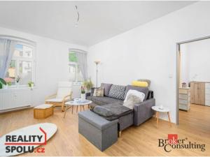 Pronájem bytu 2+kk, Jablonec nad Nisou, Anenské náměstí, 55 m2