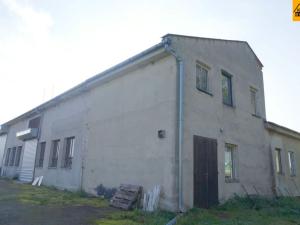 Prodej výrobních prostor, Moravec, 3983 m2