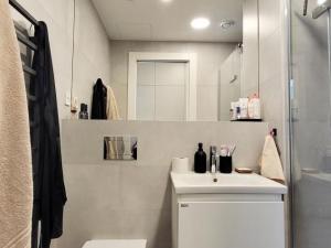 Pronájem bytu 1+kk, Praha - Strašnice, Strančická, 33 m2