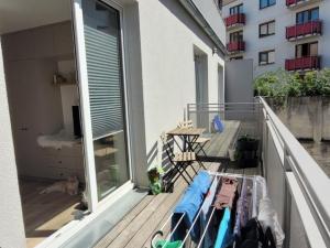 Pronájem bytu 1+kk, Praha - Strašnice, Strančická, 33 m2