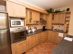 Pronájem bytu 2+kk, Praha - Vyšehrad, Neklanova, 66 m2