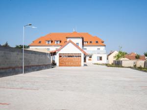 Pronájem bytu 1+kk, Neratovice - Byškovice, Pražská, 25 m2