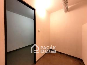 Prodej bytu 1+kk, Ostružná - Ramzová, 36 m2