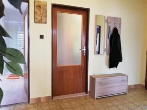Pronájem bytu 2+1, Prace, K rybníku, 50 m2