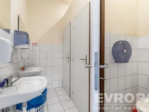 Pronájem skladu, Havlíčkův Brod, okres havlíčkův brod, 1290 m2